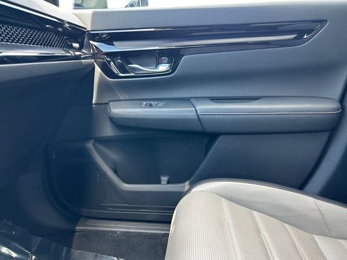Used 2024 Honda CR-V Sport Touring image 28