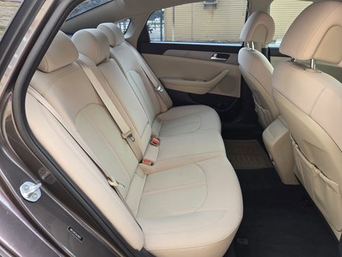 Used 2016 Hyundai Sonata SE image 11