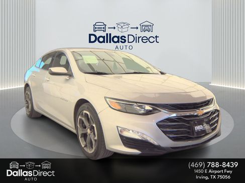 Used 2022 Chevrolet Malibu LT image 2