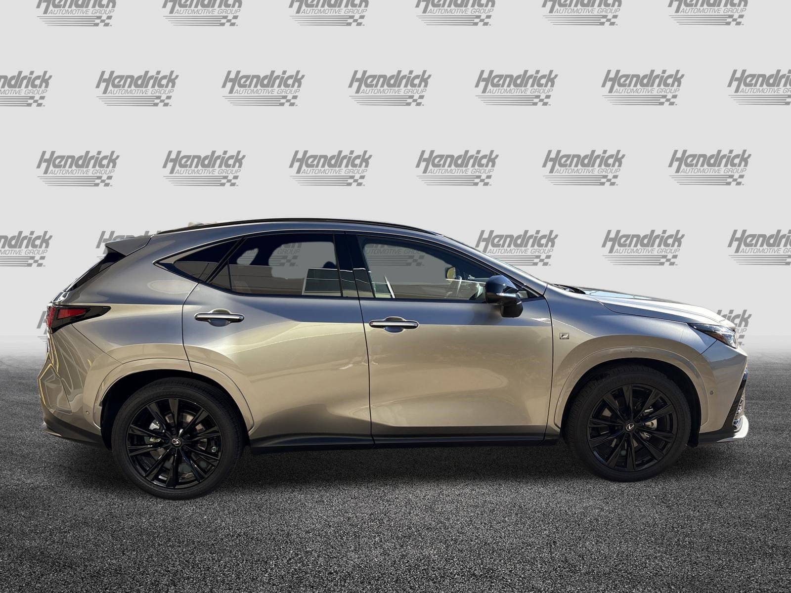 Used 2025 Lexus NX 350 F Sport AWD/4WD image 11