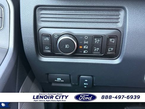 Used 2026 Ford F250 Lariat w/ Black Appearance Package AWD/4WD image 16