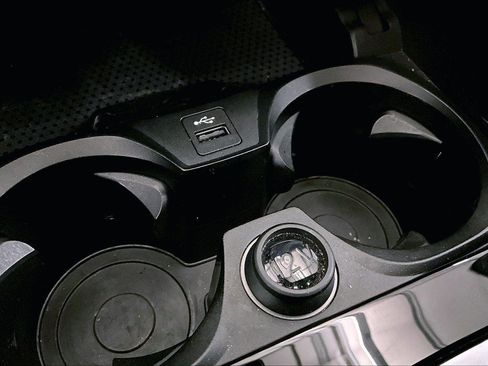 Used 2019 BMW 330i xDrive Sedan w/ Driving Assistance Package image 31