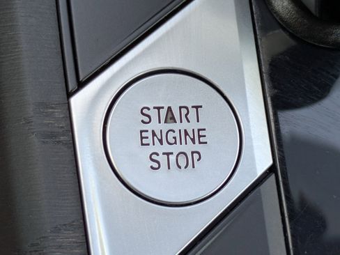 Used 2023 BMW M440i M440i w/ Premium Package image 36