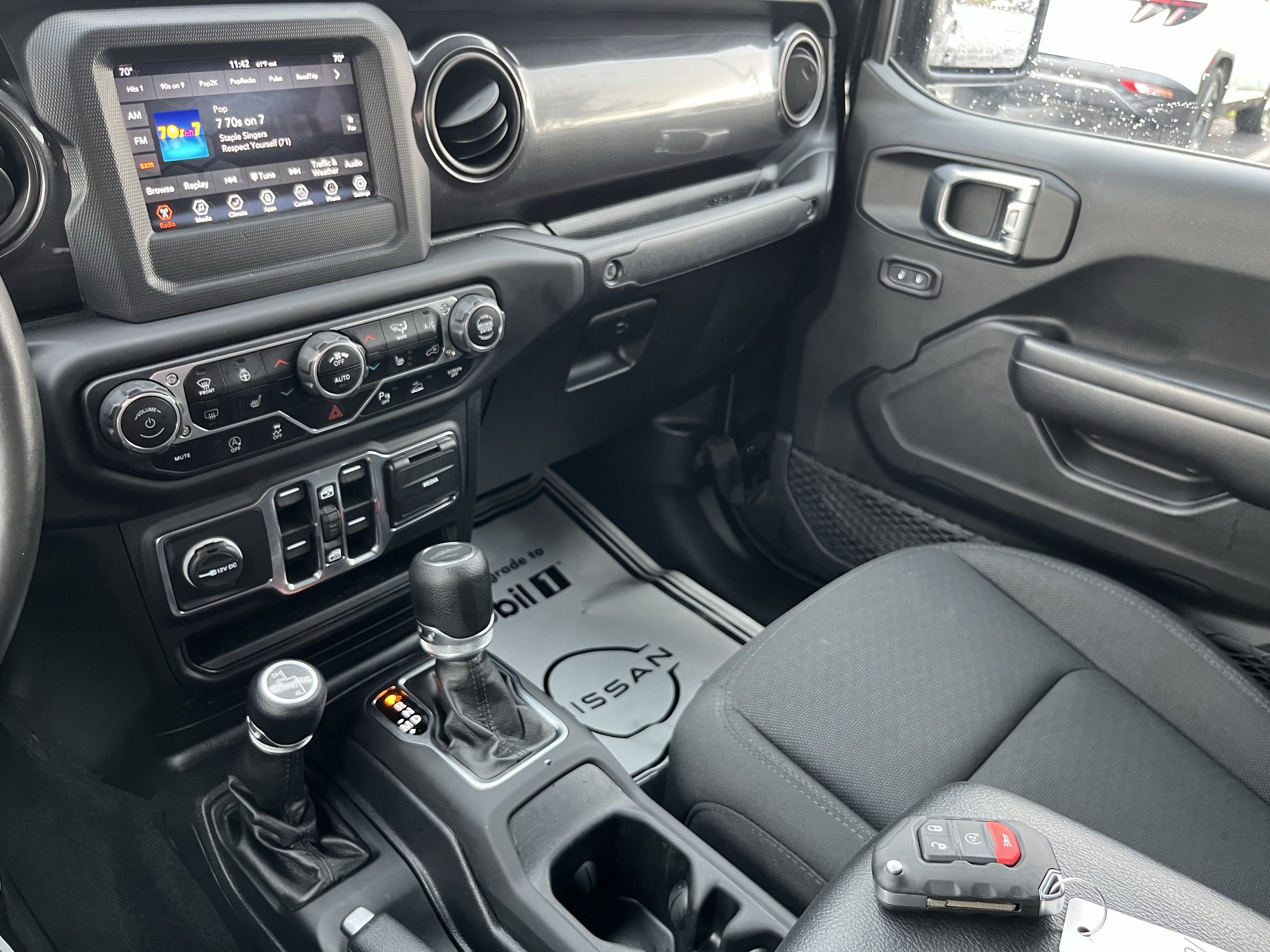 Used 2020 Jeep Gladiator Sport AWD/4WD image 27