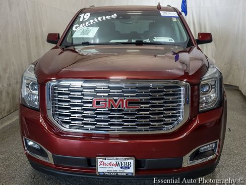 Used 2019 GMC Yukon Denali w/ Denali Ultimate Package AWD/4WD image 6