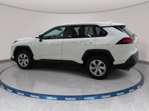Certified 2024 Toyota RAV4 LE AWD/4WD image 7