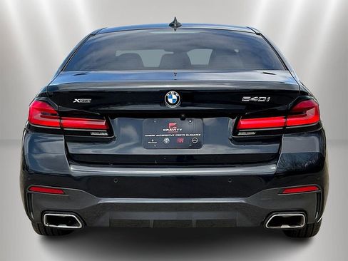 Used 2022 BMW 540i xDrive w/ M Sport Package AWD/4WD image 5