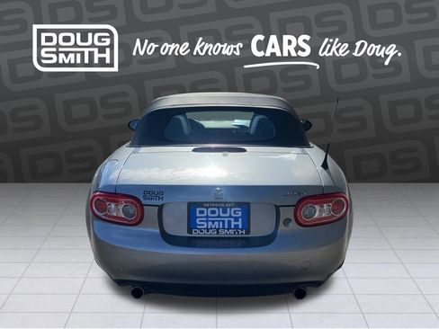 Used 2014 MAZDA MX-5 Miata Sport image 5