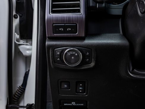 Used 2021 Ford F250 Limited w/ FX4 Off-Road Package image 21