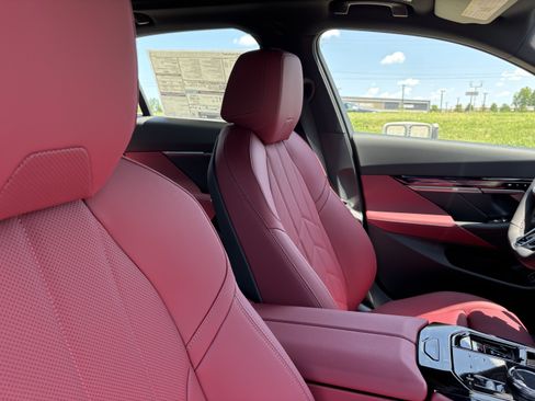 New 2027 BMW 530i w/ M Sport Package RWD image 21