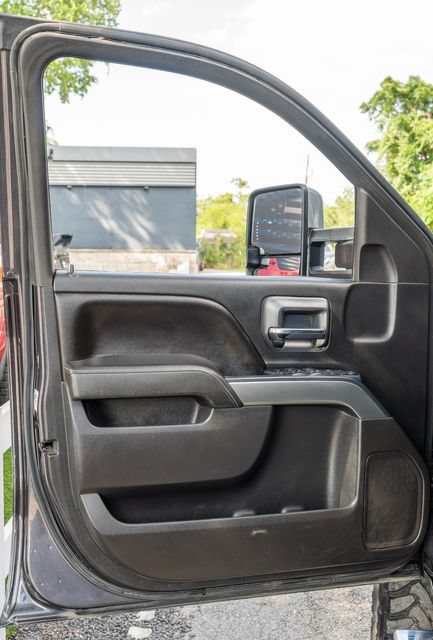 Used 2016 Chevrolet Silverado 2500 LT w/ LT Convenience Package AWD/4WD image 17