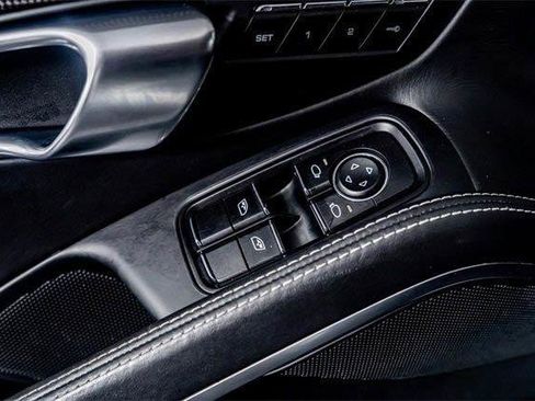 Used 2019 Porsche 911 Carrera 4S AWD/4WD image 33
