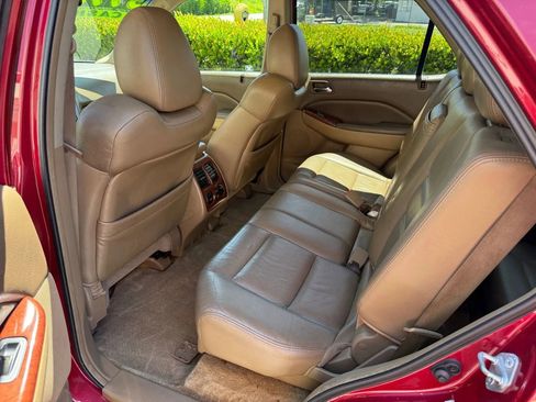 Used 2005 Acura MDX image 11
