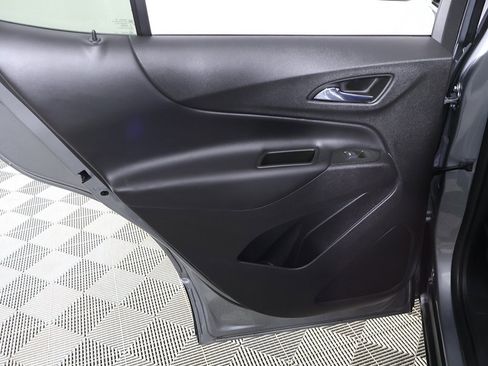 Used 2024 Chevrolet Equinox LT image 23
