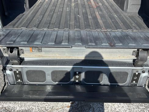 Used 2023 GMC Sierra 1500 SLT w/ SLT Premium Plus Package image 7