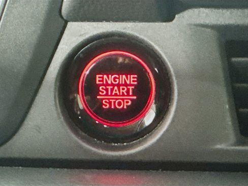 Used 2024 Honda Pilot EX-L image 19