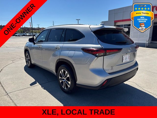 Used 2024 Toyota Highlander XLE FWD image 7