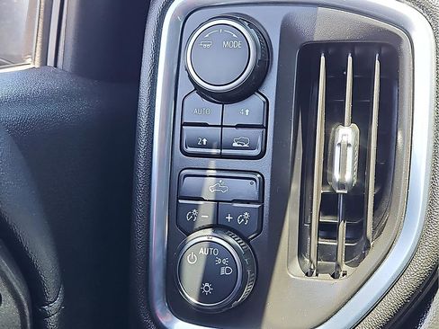 Used 2020 Chevrolet Silverado 1500 LT w/ Trailering Package AWD/4WD image 13