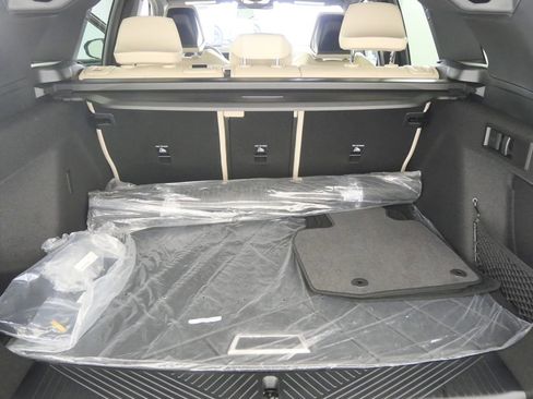 Used 2025 BMW X3 xDrive30i w/ Premium Package image 15