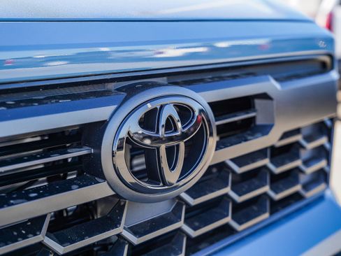 New 2026 Toyota Tacoma TRD Sport image 5