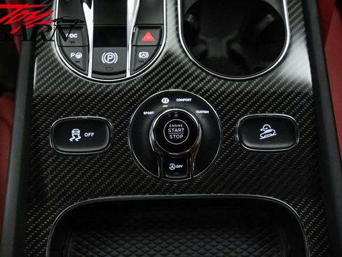 Used 2022 Bentley Bentayga image 46