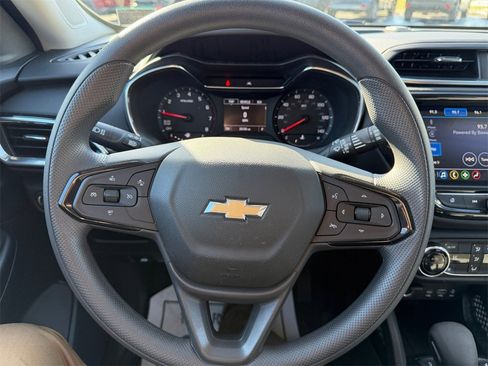 Certified 2023 Chevrolet TrailBlazer LT w/ Convenience Package image 15