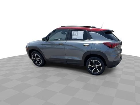 Certified 2022 Chevrolet TrailBlazer RS w/ Technology Package AWD/4WD image 5
