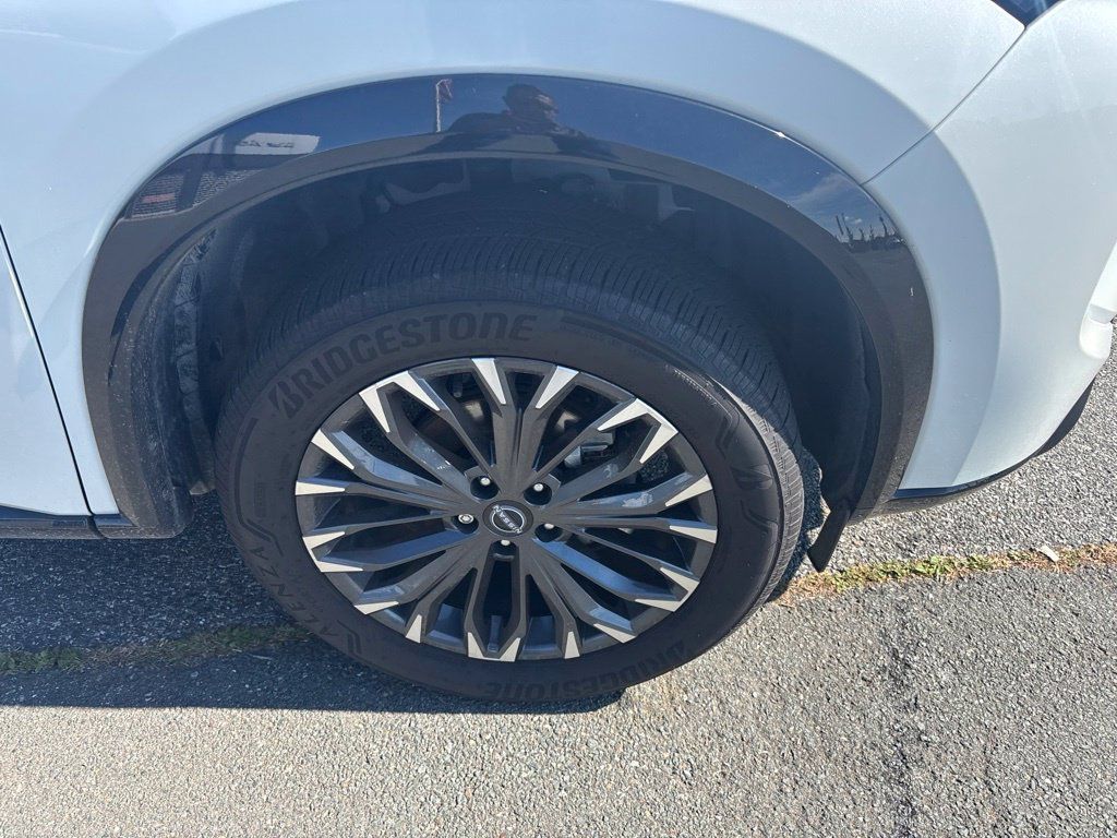 Certified 2026 Nissan Rogue Platinum w/ Platinum Premium Package AWD/4WD image 9