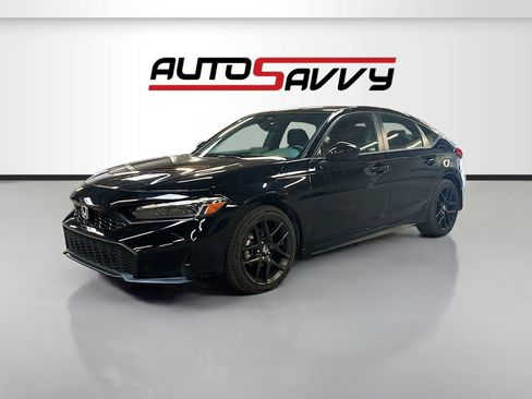 Used 2025 Honda Civic Sport image 3