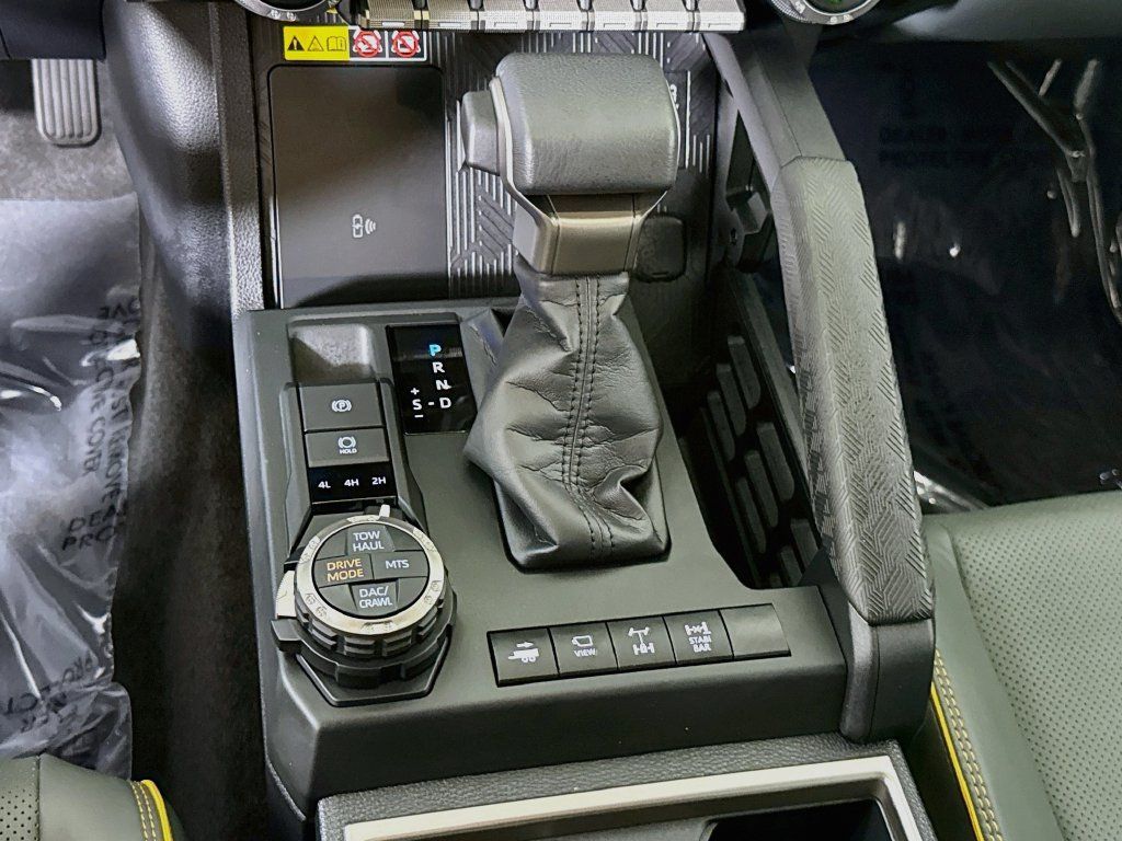 Certified 2026 Toyota 4Runner Trailhunter AWD/4WD image 11