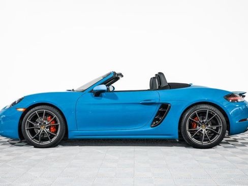 Used 2018 Porsche 718 Boxster S image 23