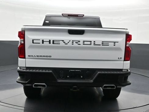 Used 2024 Chevrolet Silverado 1500 LT Trail Boss image 4