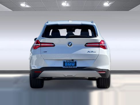 Used 2026 BMW X3 xDrive30i w/ Convenience Package AWD/4WD image 9