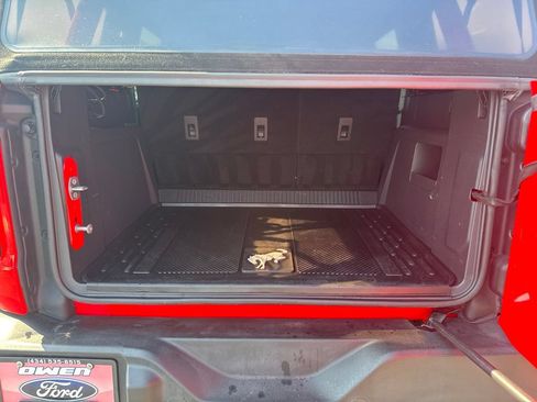 Used 2022 Ford Bronco Outer Banks AWD/4WD image 30