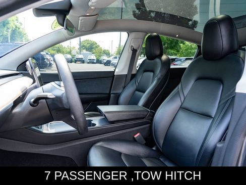 Used 2022 Tesla Model Y Long Range AWD/4WD image 16