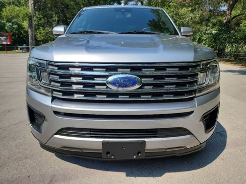Used 2020 Ford Expedition XLT w/ Equipment Group 202A image 2