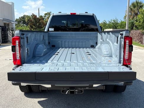 New 2026 Ford F450 Lariat w/ Lariat Ultimate Package AWD/4WD image 9