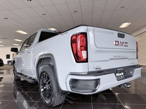 Used 2024 GMC Sierra 1500 Elevation AWD/4WD image 6