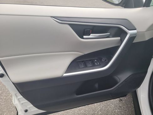 Used 2025 Toyota RAV4 XLE Premium FWD image 18