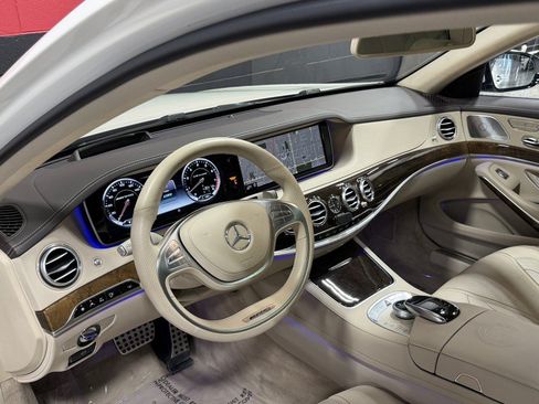 Used 2015 Mercedes-Benz S 63 AMG 4MATIC Sedan w/ Driver Assistance Package image 37
