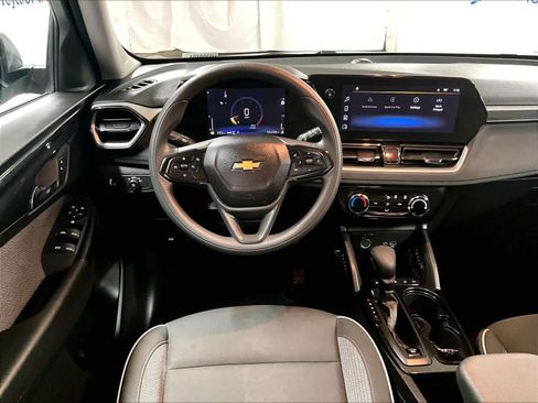 Used 2025 Chevrolet TrailBlazer LT image 17