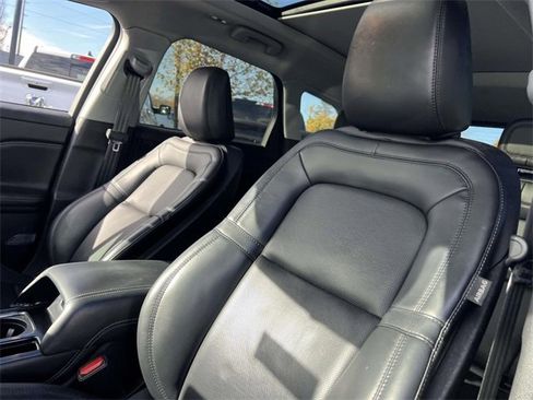 Certified 2022 Lincoln Corsair AWD w/ Premium Package image 7