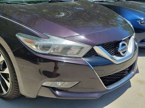 Used 2016 Nissan Maxima SR w/ Interior Lighting Package image 6