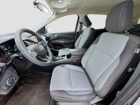 Used 2019 Ford Escape SE FWD image 13