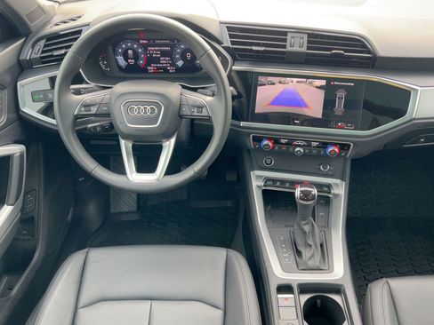 Certified 2025 Audi Q3 2.0T Premium w/ Convenience Package image 25