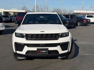 New 2026 Jeep Grand Cherokee Limited w/ Limited Altitude Package video 3