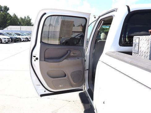 Used 2004 Toyota Tundra SR5 RWD image 28