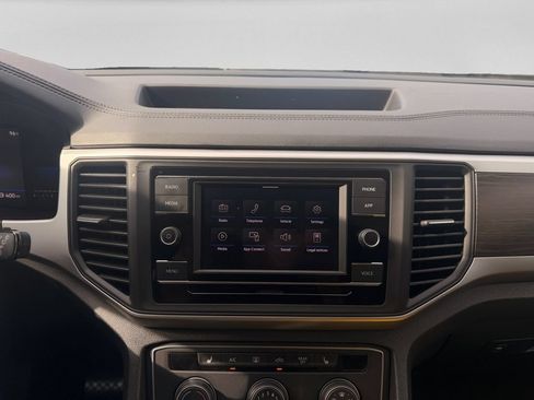 Used 2023 Volkswagen Atlas SE FWD image 14