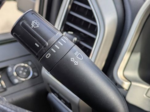 Used 2022 Ford F250 Lariat w/ Lariat Value Package image 27