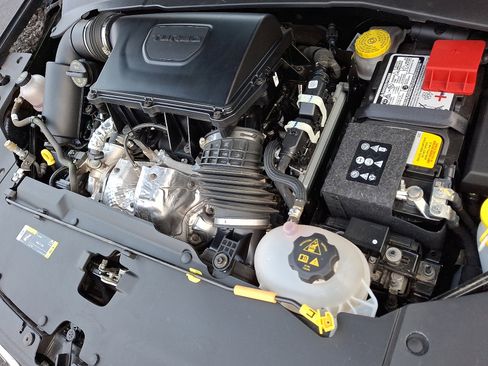 Certified 2024 Jeep Compass Limited image 26